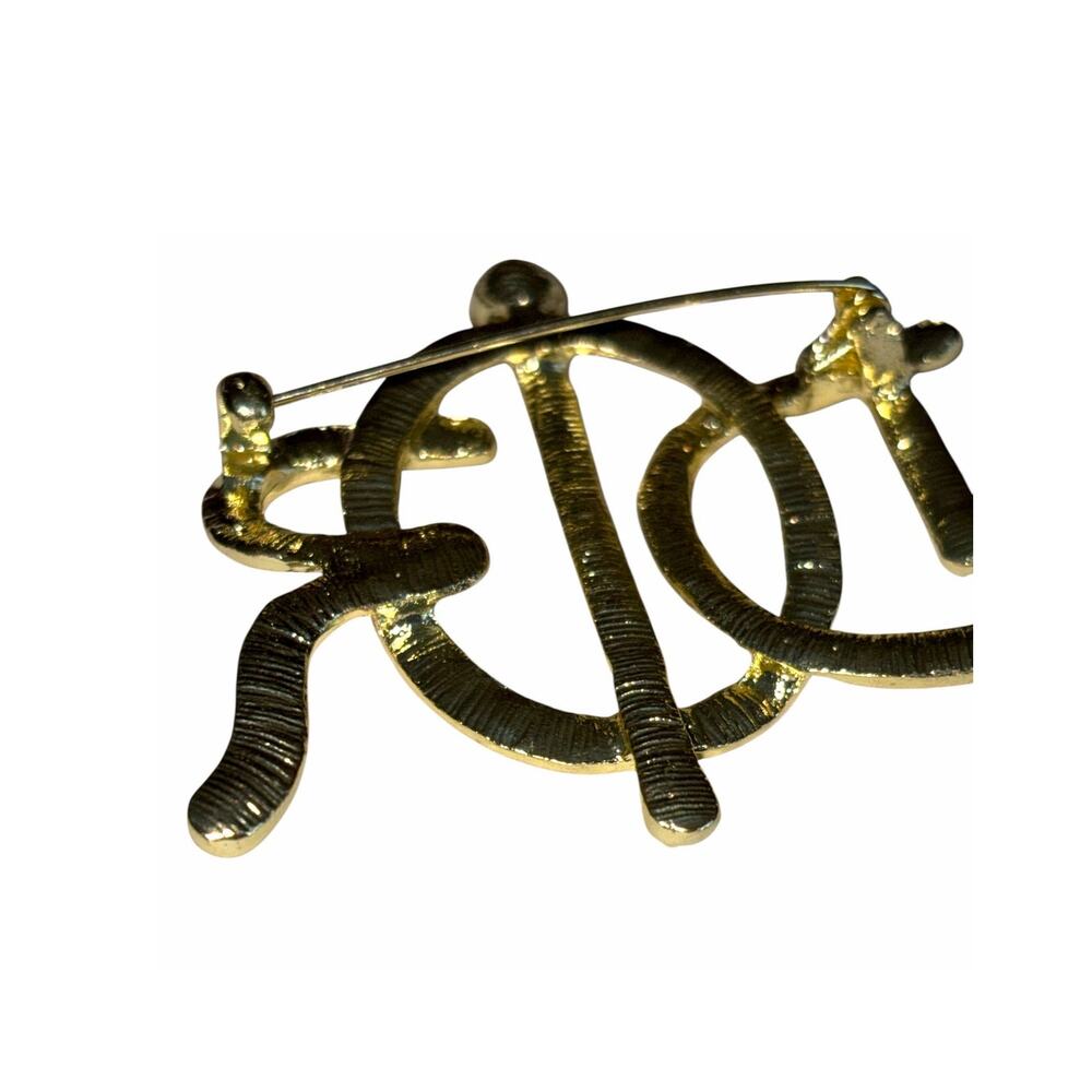 Designer Inspired Gold Tone Word Brooch Pin - Picture 4 of 10